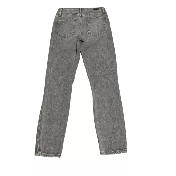 Paige Verdugo Stretch Crop Jean In Chelsea Grey Size: 24x25 - Picture 2 of 9